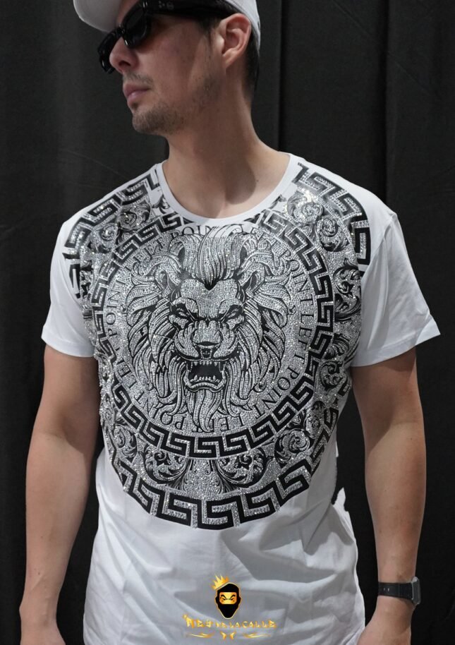 Camiseta Left Point Blanca Pedrería Brillante Sello León