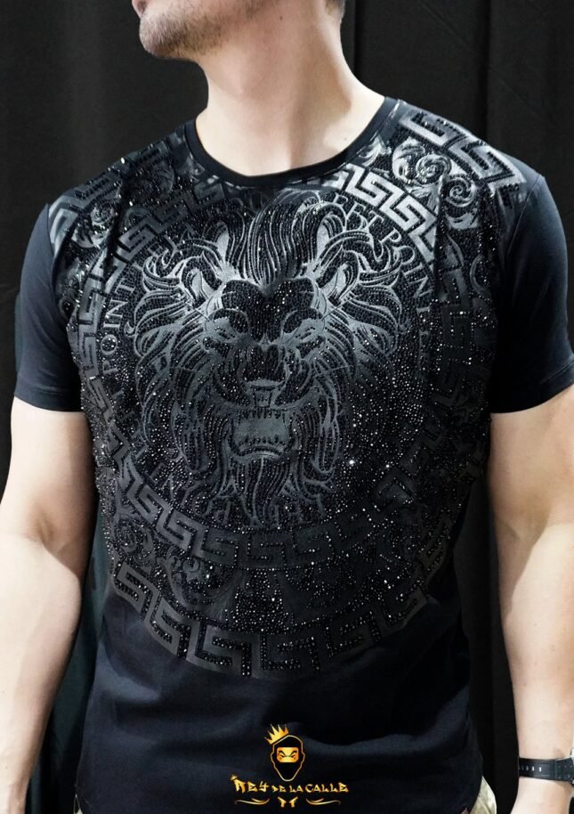 Camiseta Left Point Negra Pedrería Brillante Sello León