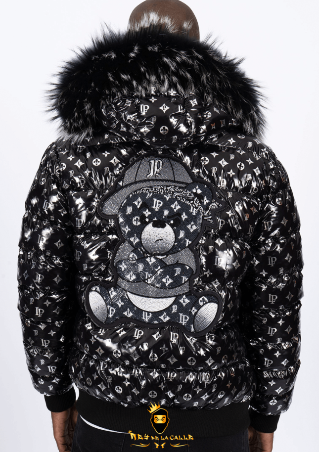 Chaqueta Left Point Negra Pedrería Brillante Oso Negro Gorra